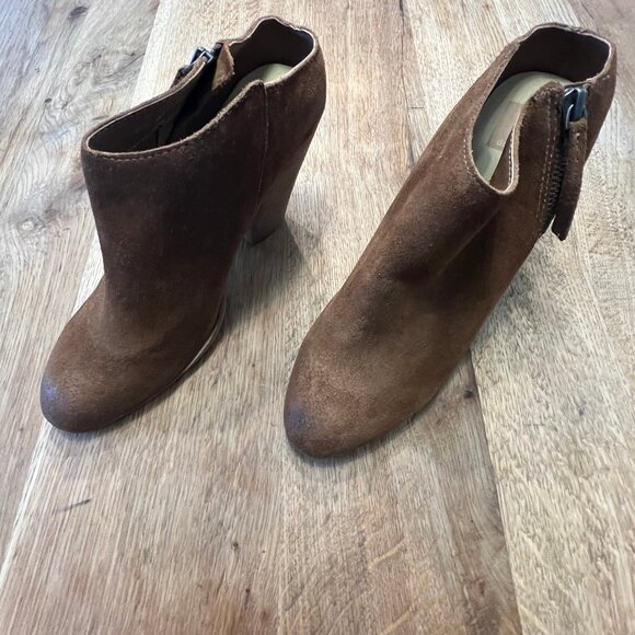 Dolce Vita Suede Brown Shoe Booties - Size 8 M - Picture 1 of 8